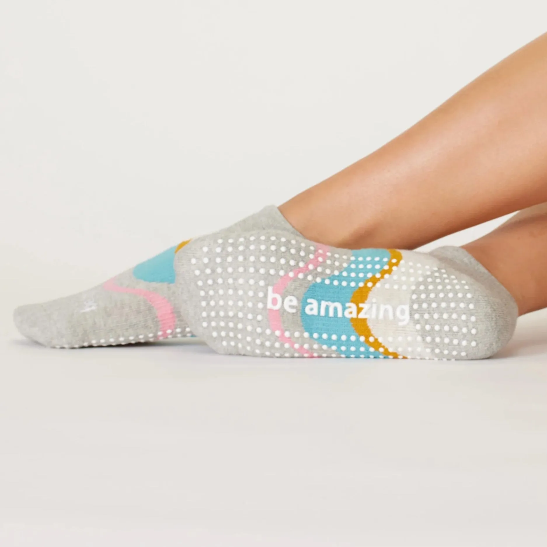 Be Amazing Grip Socks - Whimsy Ranier (Barre/Pilates)