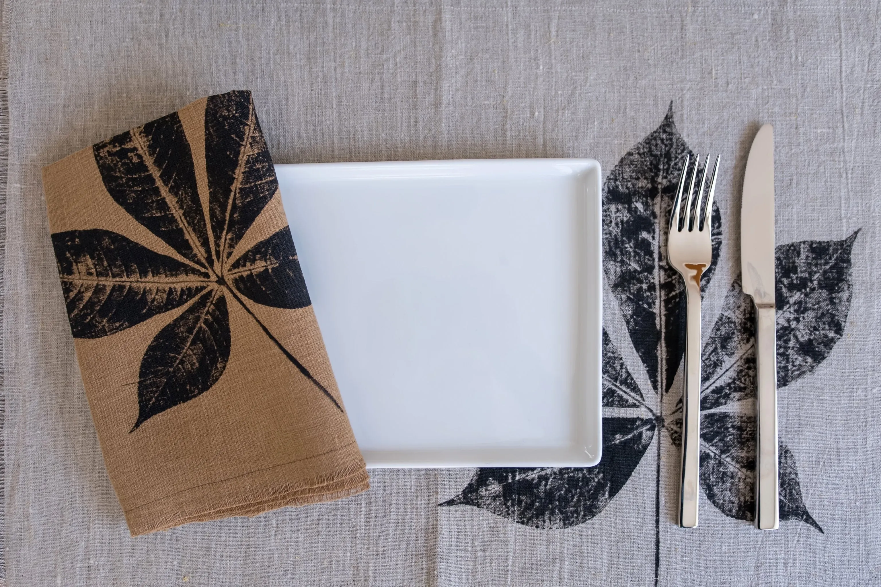 Linen Creeper Leaf Placemat in Natural - Set of 4 with bag