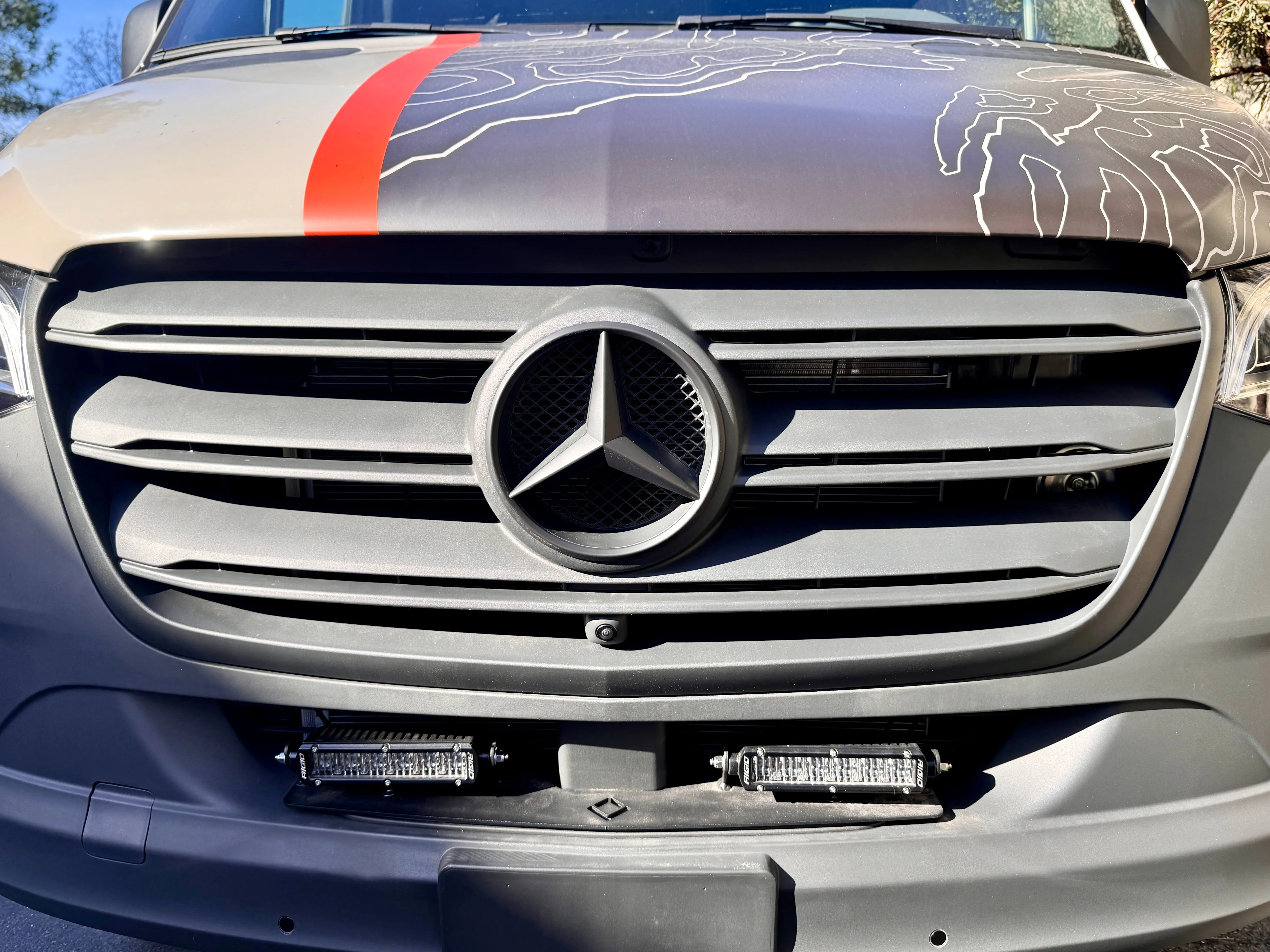 Mercedes-Benz Sprinter Front Grille (Black)