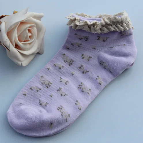 Sale Vintage Floral Curly Edge Lolita Socks