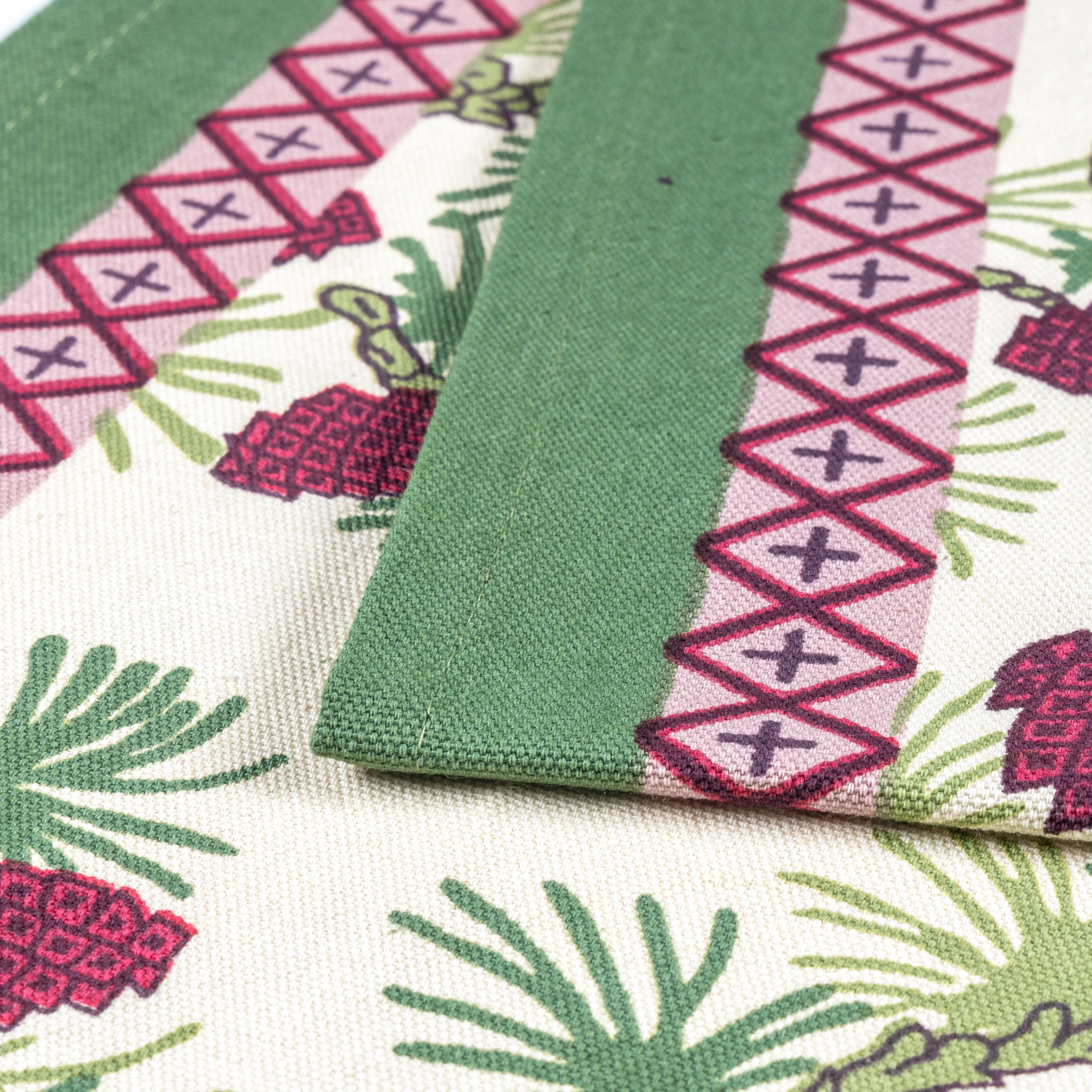 Squirrel & Pinecone Red & Brown Runner